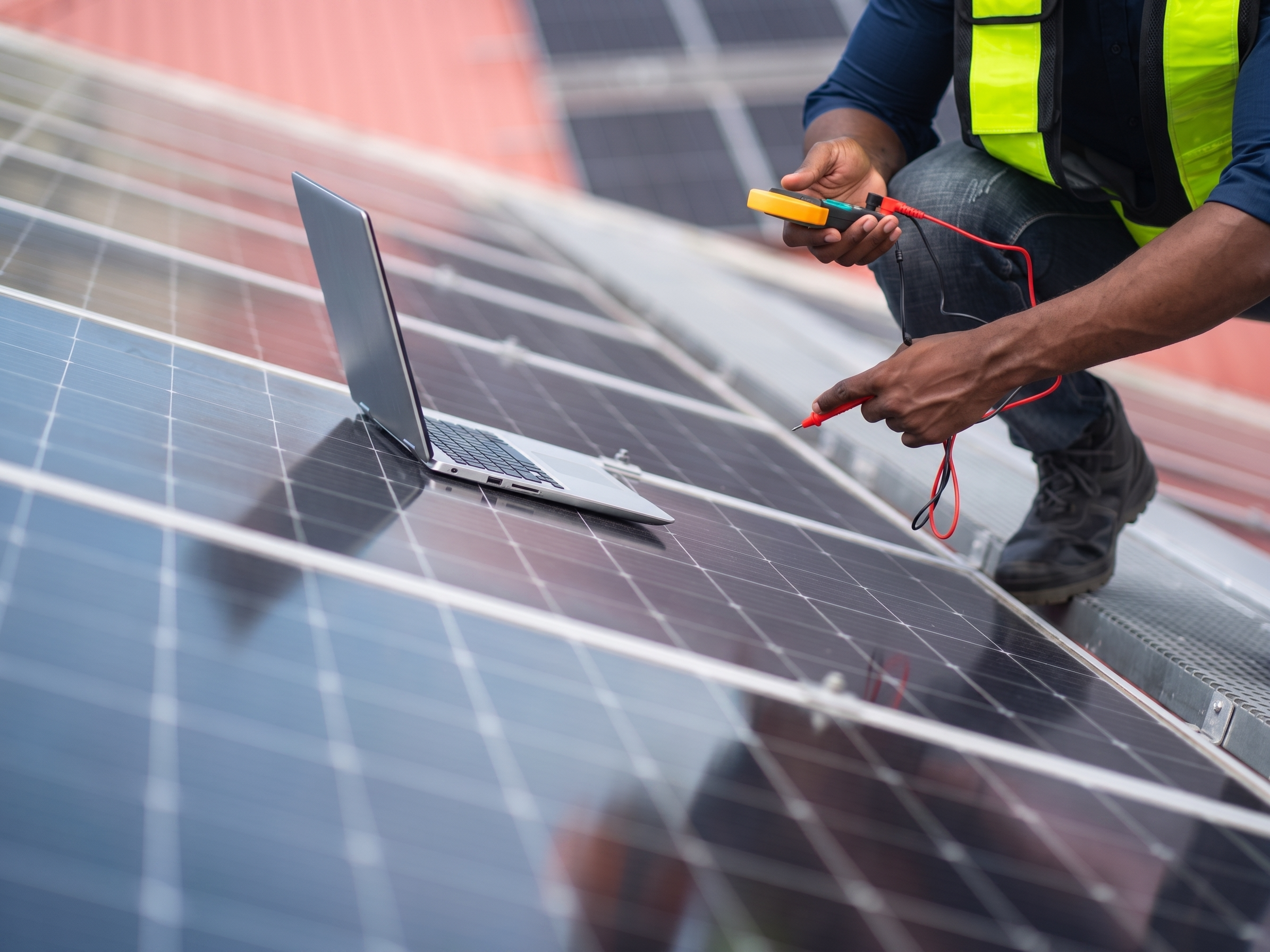Mantenimiento de placas solares